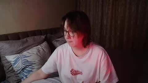 Snapshot of margaret_red chatting on February 14, 2026, 1:46 am Margaret online show from February 14, 2026, 1:46 am
