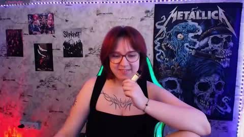 Snapshot of margaret_red chatting on March 21, 2026, 7:35 am Margaret online show from March 21, 2026, 7:35 am