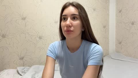 Snapshot of margaretawieczorek chatting on May 25, 2026, 3:45 am Emily online show from May 25, 2026, 3:45 am
