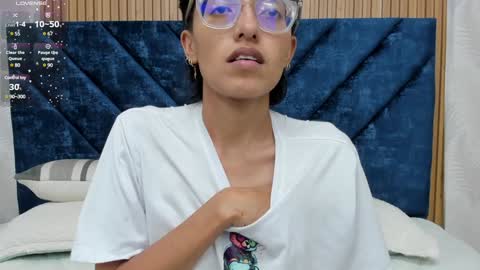 Snapshot of marge_lasander chatting on December 7, 2024, 4:31 am Aitana online show from December 7, 2024, 4:31 am