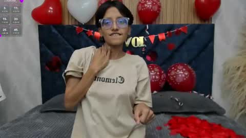 Snapshot of marge_lasander chatting on February 15, 2025, 1:31 am Aitana online show from February 15, 2025, 1:31 am