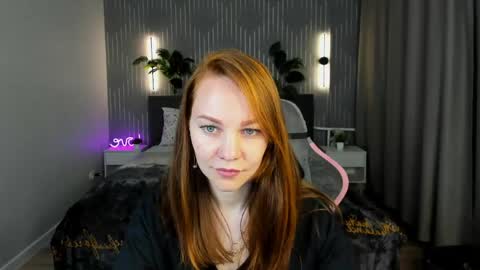 Margo Kellly online show from April 27, 2026, 1:03 am