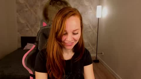 Margo Kellly online show from May 1, 2026, 1:21 am