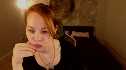 Margo Kellly online show from May 7, 2026, 1:00 am