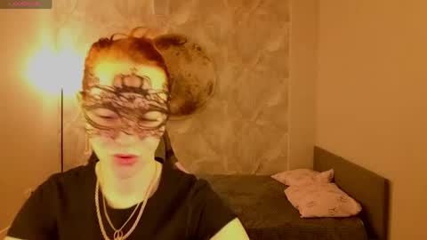 Margo Kellly online show from May 25, 2026, 1:11 am