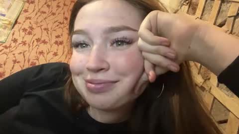 Chloe online show from February 27, 2026, 3:01 pm