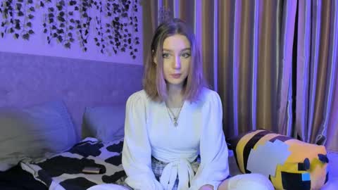 Snapshot of margorozentals chatting on February 26, 2025, 6:54 pm Margo online show from February 26, 2025, 6:54 pm