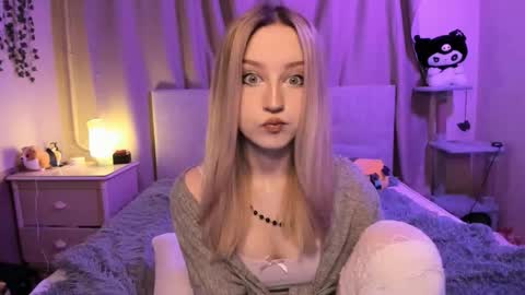 Snapshot of margorozentals chatting on November 22, 2025, 7:35 pm Margo online show from November 22, 2025, 7:35 pm