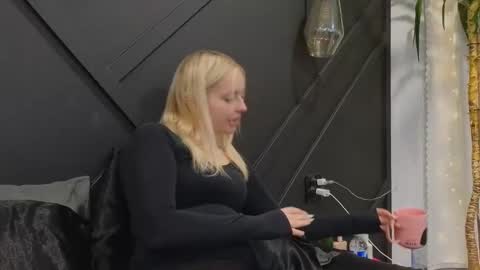Snapshot of margot_robbie7 chatting on January 29, 2025, 1:27 am margot_robbie7 online show from January 29, 2025, 1:27 am