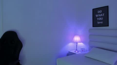 Snapshot of mari_salgado chatting on January 14, 2025, 2:11 pm mari_salgado online show from January 14, 2025, 2:11 pm