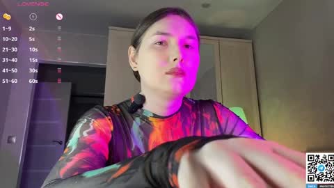 Snapshot of maria_bowie chatting on February 8, 2026, 8:18 am Maria online show from February 8, 2026, 8:18 am