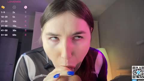 Snapshot of maria_bowie chatting on February 13, 2026, 7:37 am Maria online show from February 13, 2026, 7:37 am