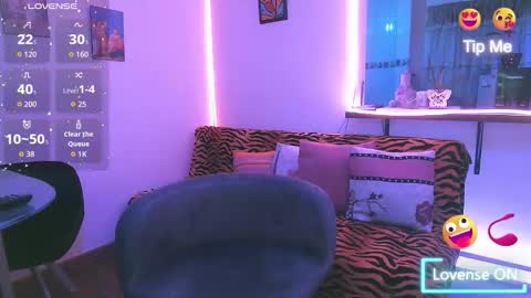 Maria fernanda online show from December 13, 2025, 8:36 pm