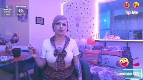 Maria fernanda online show from February 28, 2026, 8:10 pm
