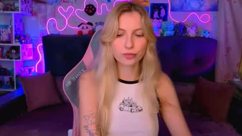 Maria online show from October 17, 2025, 3:42 am