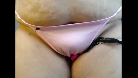 Snapshot of maria_kai chatting on December 5, 2025, 1:42 pm Maria online show from December 5, 2025, 1:42 pm