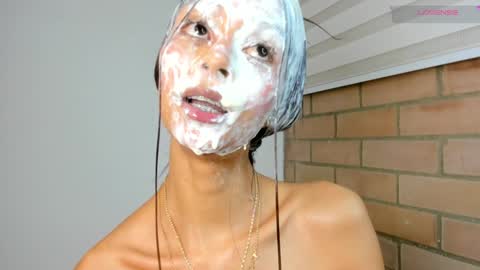 Snapshot of maria_sofii chatting on December 22, 2024, 3:33 am S O F I A model independent online show from December 22, 2024, 3:33 am