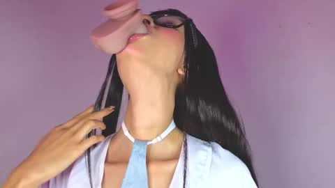 Snapshot of maria_sofii chatting on October 3, 2025, 9:34 pm S O F I A model independent online show from October 3, 2025, 9:34 pm