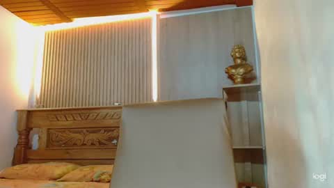 Snapshot of mariaa_antonia1 chatting on July 13, 2026, 10:45 pm mariaa_antonia1 online show from July 13, 2026, 10:45 pm