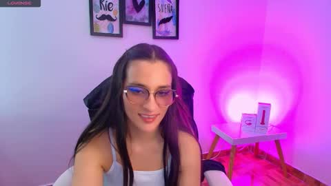 Snapshot of mariaan_m chatting on February 6, 2026, 10:02 pm Leidy online show from February 6, 2026, 10:02 pm