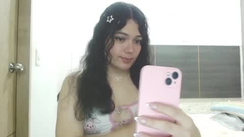 Snapshot of mariabril77 chatting on October 17, 2025, 1:46 pm Call me Mara online show from October 17, 2025, 1:46 pm