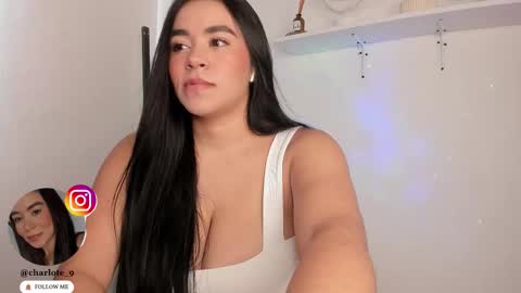 Snapshot of mariacamila_1 chatting on February 18, 2026, 8:27 pm Maria Camila online show from February 18, 2026, 8:27 pm