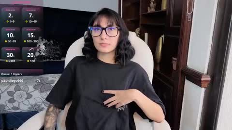 Maria online show from November 6, 2025, 7:04 pm