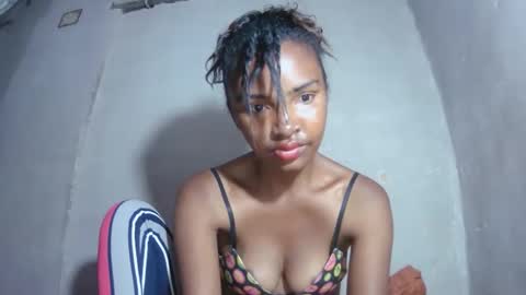 Maria online show from November 17, 2025, 11:32 pm