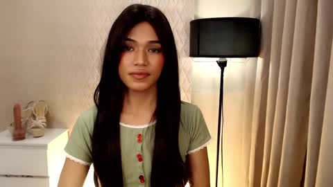 Snapshot of mariah_clara chatting on February 16, 2025, 6:32 pm mariah_clara online show from February 16, 2025, 6:32 pm
