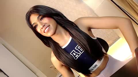 Snapshot of mariah_clara chatting on February 23, 2025, 11:04 pm mariah_clara online show from February 23, 2025, 11:04 pm