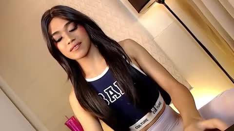 Snapshot of mariah_clara chatting on February 24, 2025, 8:03 pm mariah_clara online show from February 24, 2025, 8:03 pm