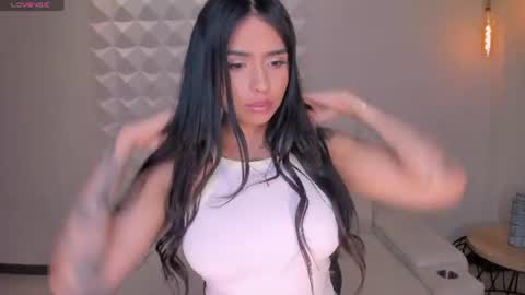 Snapshot of mariaherrera_ chatting on July 11, 2026, 10:11 pm MARIA HERRERA online show from July 11, 2026, 10:11 pm