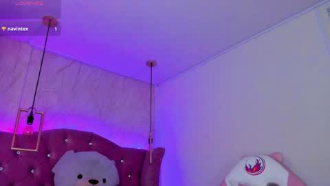 Snapshot of mariam__cute chatting on February 1, 2025, 9:40 pm online show from February 1, 2025, 9:40 pm