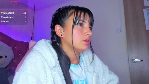 Snapshot of mariam__cute chatting on February 2, 2025, 12:40 am online show from February 2, 2025, 12:40 am