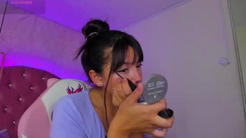 Snapshot of mariam__cute chatting on February 2, 2025, 7:14 pm online show from February 2, 2025, 7:14 pm