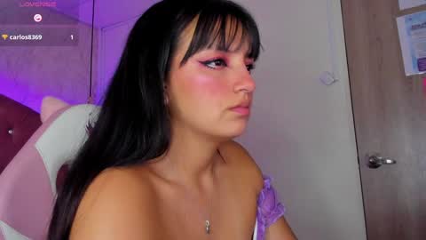 Snapshot of mariam__cute chatting on February 5, 2025, 8:25 pm online show from February 5, 2025, 8:25 pm
