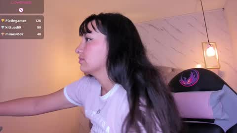 Snapshot of mariam__cute chatting on March 8, 2025, 5:33 pm online show from March 8, 2025, 5:33 pm