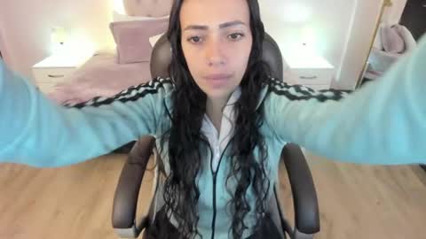 Mariam online show from May 24, 2026, 3:11 am