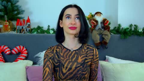 MariaMenson online show from January 13, 2025, 6:38 pm