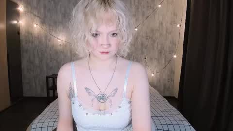 Snapshot of mariamilkis chatting on February 2, 2026, 1:04 am Maria online show from February 2, 2026, 1:04 am