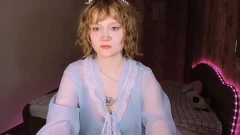 Snapshot of mariamilkis chatting on February 28, 2026, 9:49 pm Maria online show from February 28, 2026, 9:49 pm