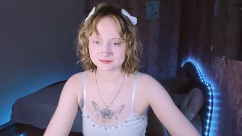 Snapshot of mariamilkis chatting on March 18, 2026, 1:31 am Maria online show from March 18, 2026, 1:31 am