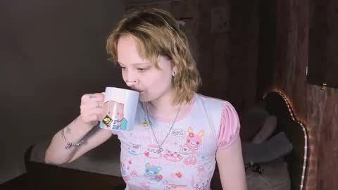 Snapshot of mariamilkis chatting on April 1, 2026, 12:55 am Maria online show from April 1, 2026, 12:55 am