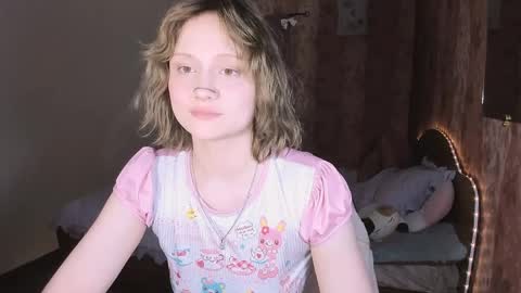 Snapshot of mariamilkis chatting on April 3, 2026, 7:12 pm Maria online show from April 3, 2026, 7:12 pm