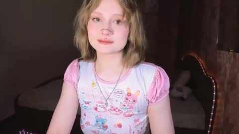 Snapshot of mariamilkis chatting on April 13, 2026, 11:10 pm Maria online show from April 13, 2026, 11:10 pm