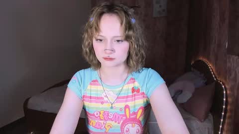 Snapshot of mariamilkis chatting on April 15, 2026, 6:37 pm Maria online show from April 15, 2026, 6:37 pm