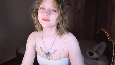 Snapshot of mariamilkis chatting on April 18, 2026, 3:10 am Maria online show from April 18, 2026, 3:10 am
