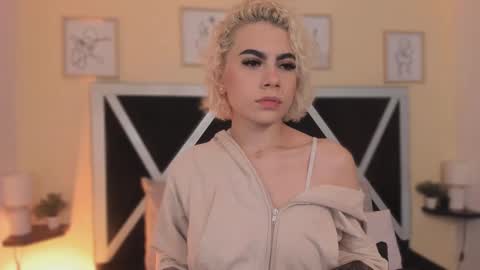 Marian online show from December 19, 2025, 7:10 pm