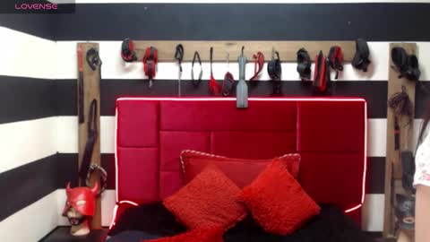 Marian online show from October 21, 2025, 5:08 am