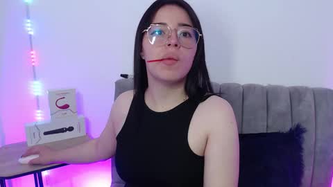 Marian online show from December 16, 2025, 5:01 am